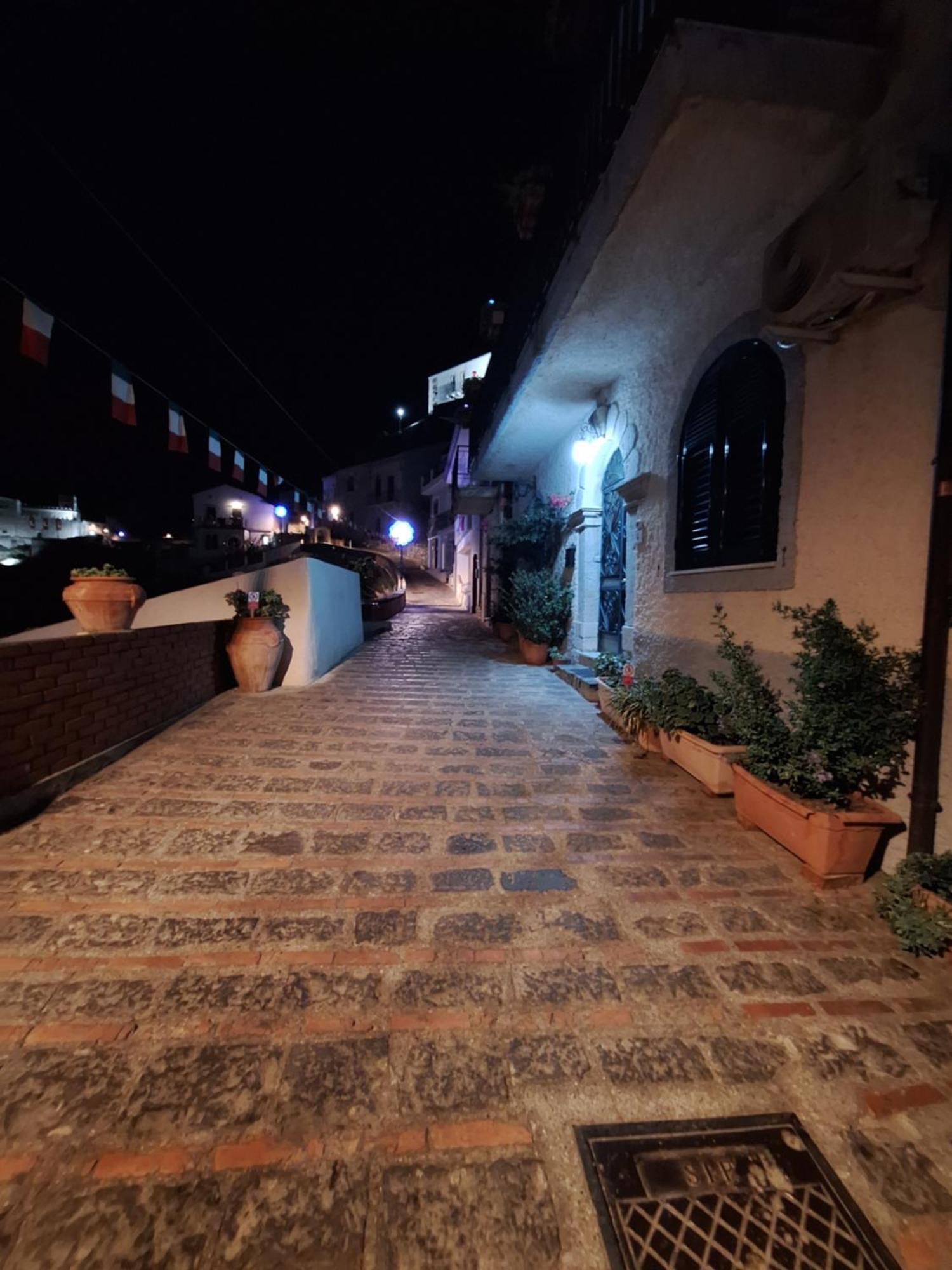A Casa Da Nonna Brasa Holiday Home Savoca Bagian luar foto